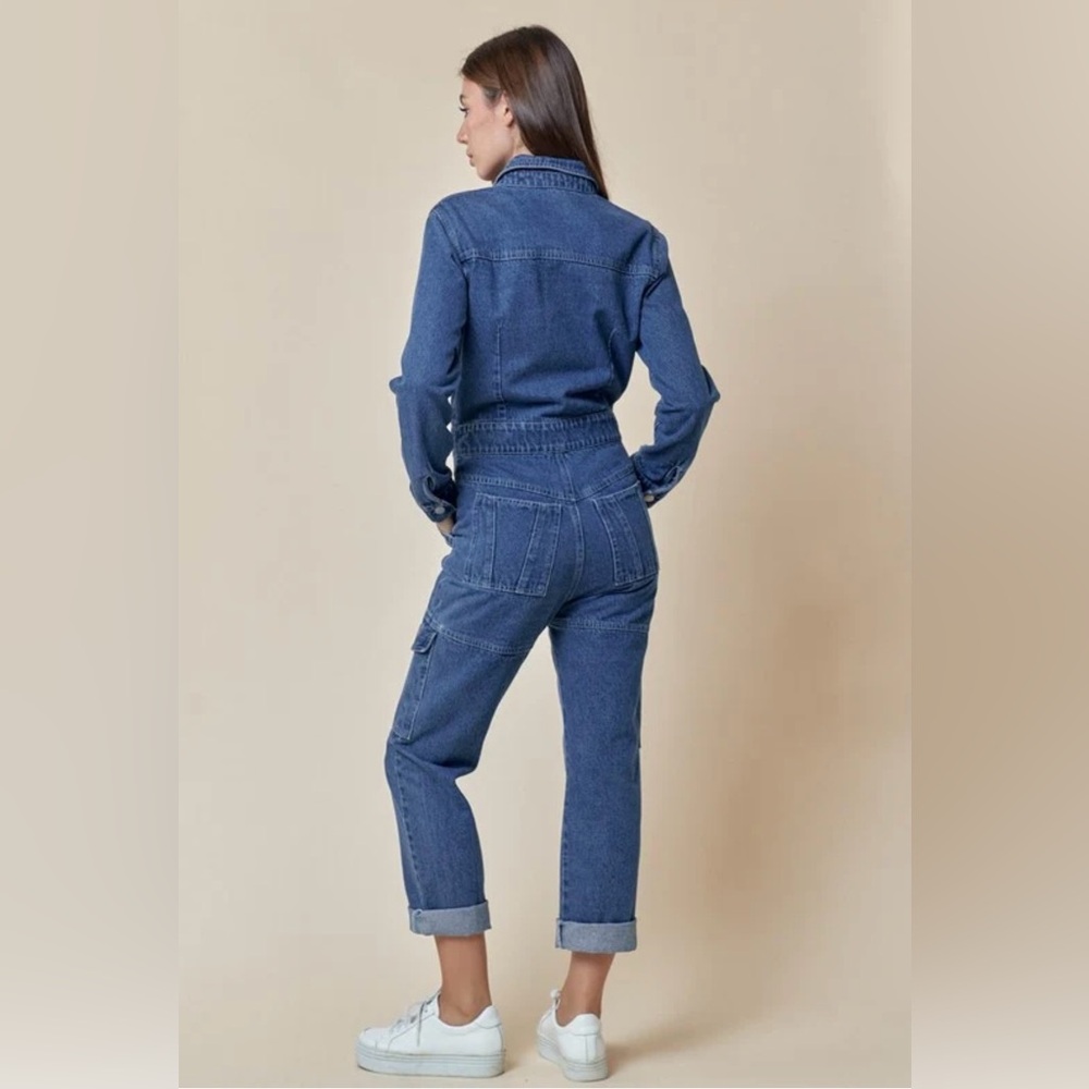 Washed front zipper collared jumpsuit. - Picture 7 of 7
